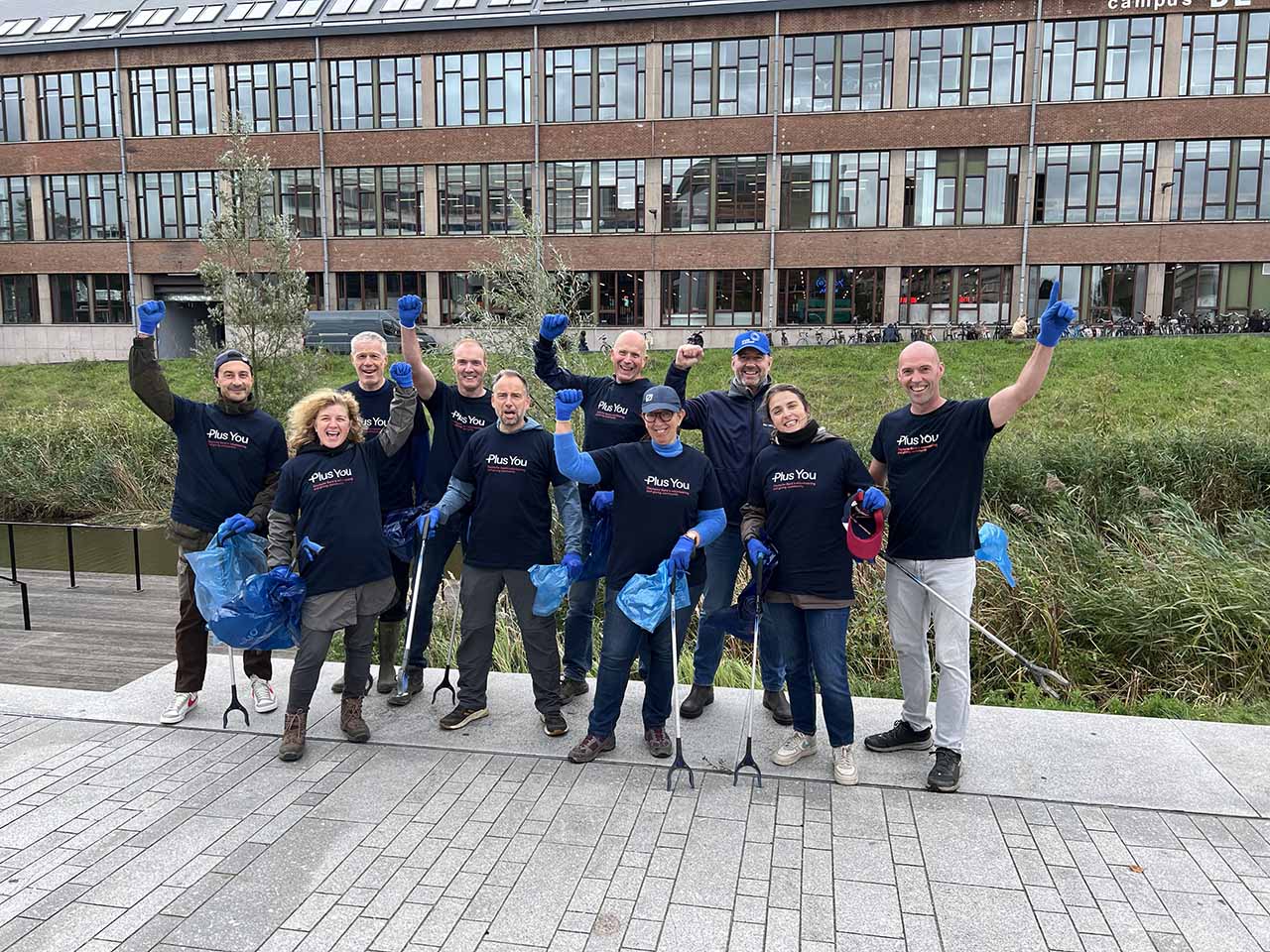 River Cleanup team